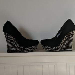 Black faux suede wedges